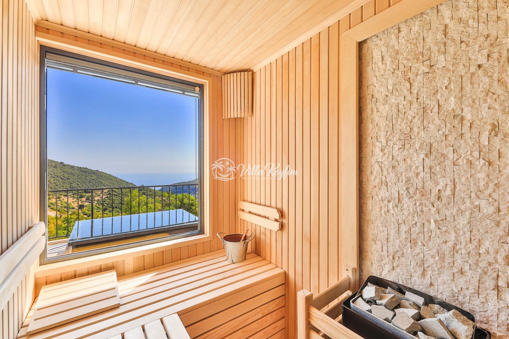 Villa Mirador — 72