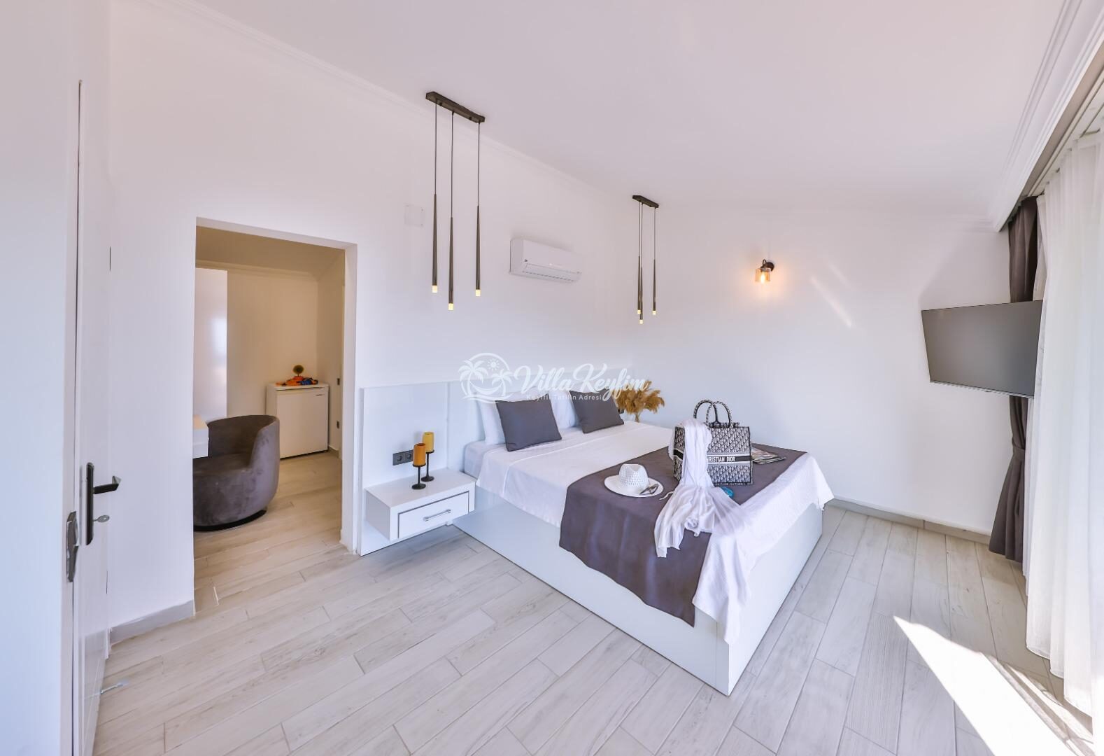 Villa Parle — 72