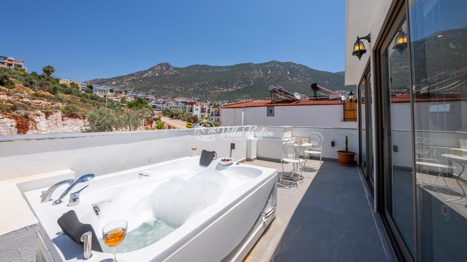 Villa Orange — 8