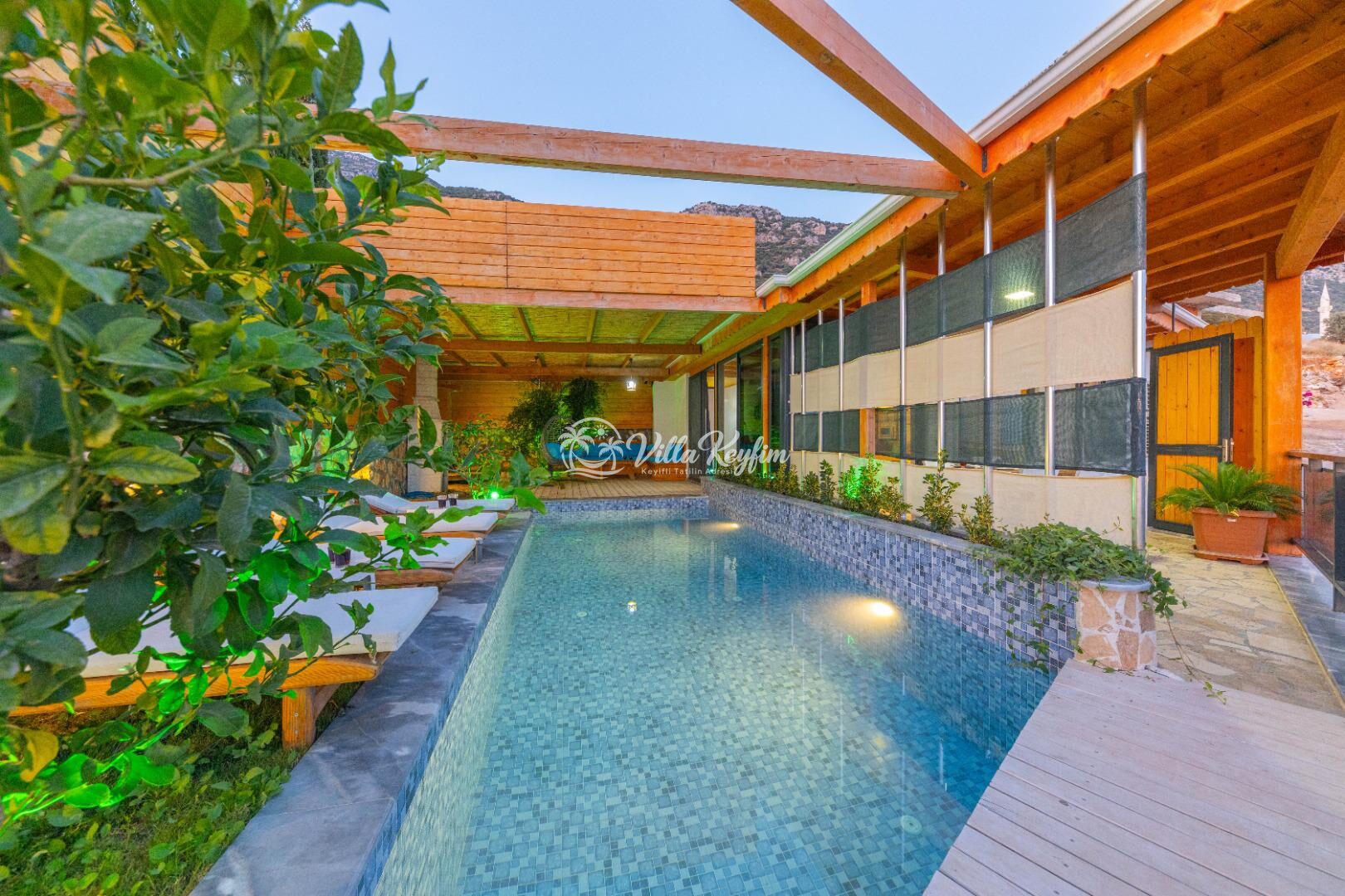 Villa Dacron — 11