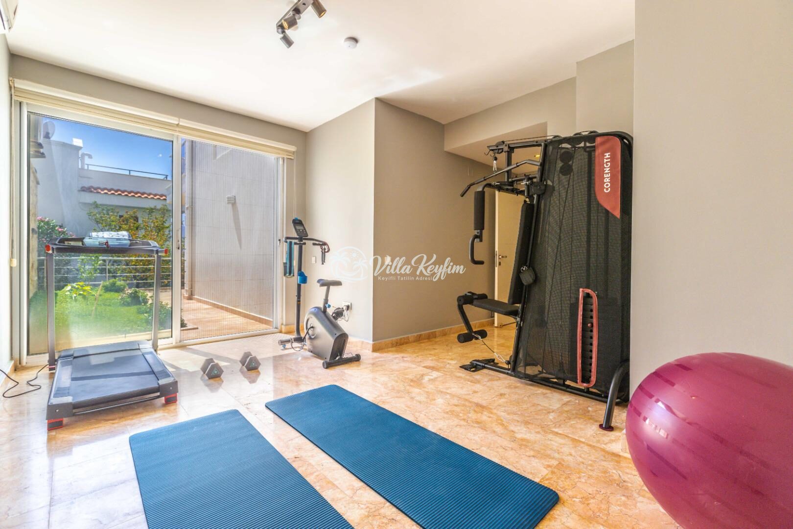 Villa Everes — 47