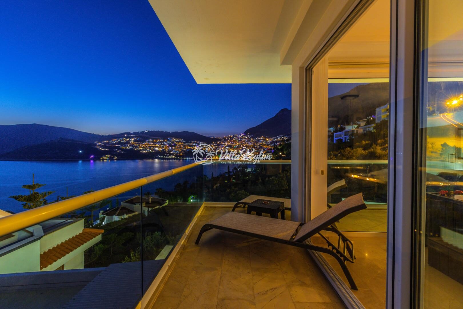 Villa Everes — 87