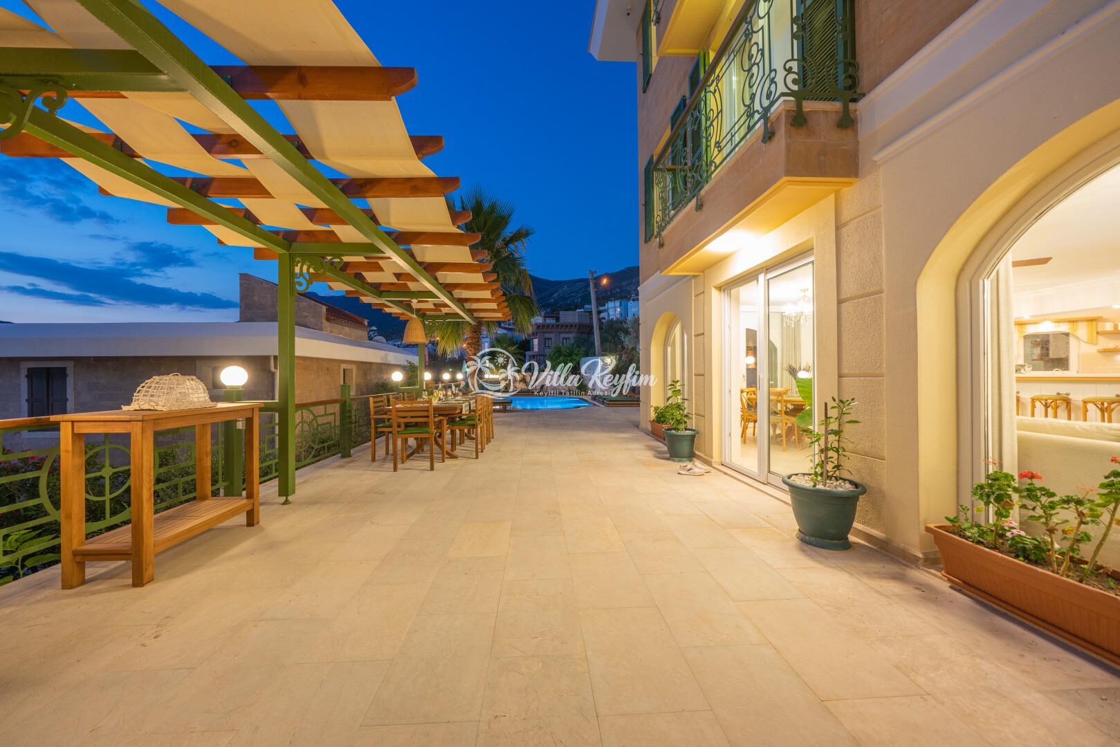 Villa Grande — 4