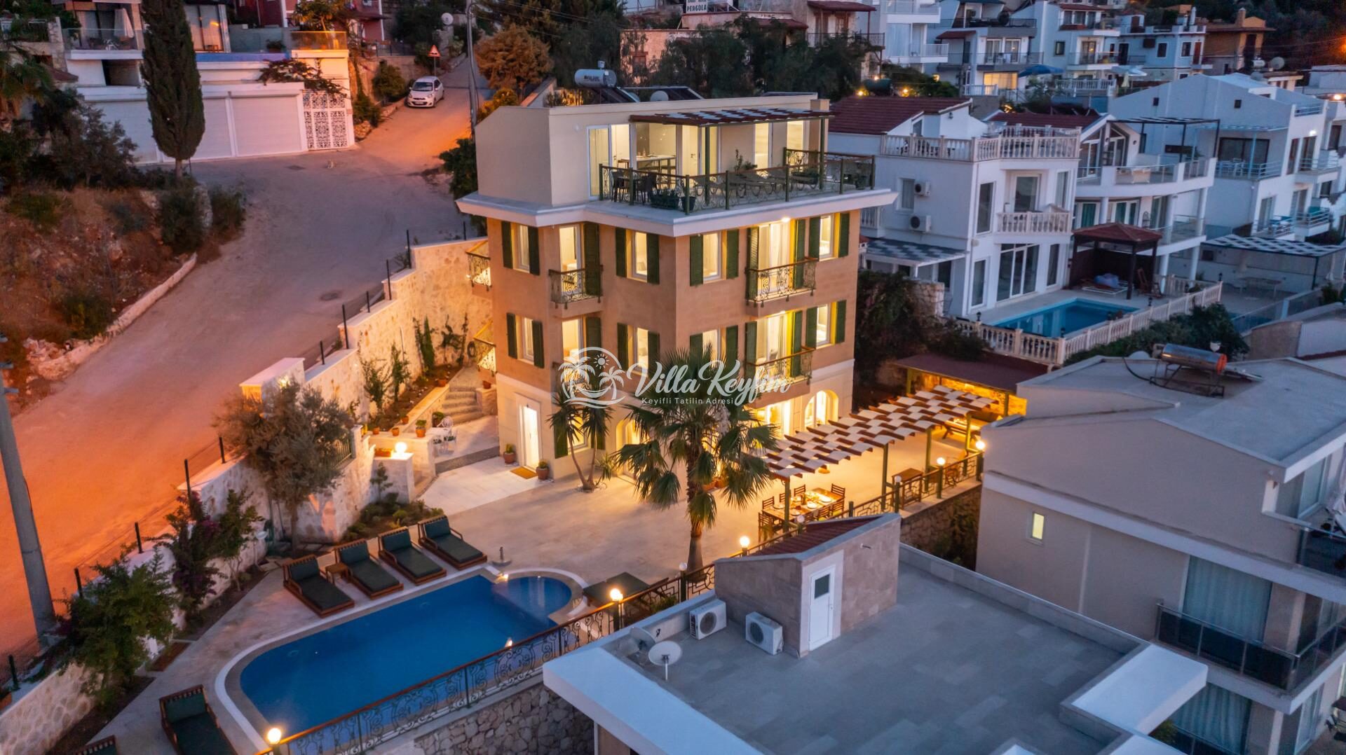 Villa Grande — 13