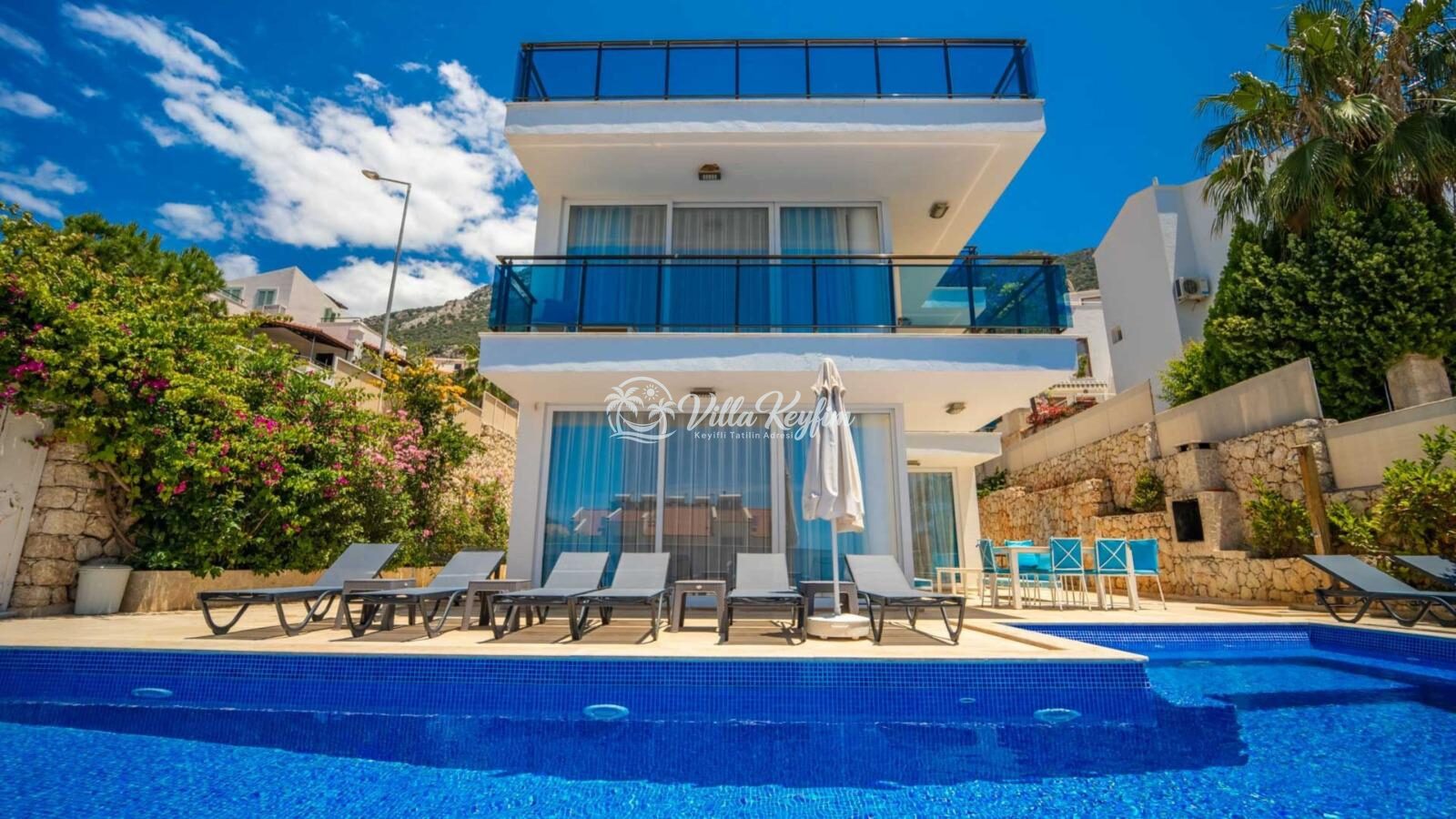 Villa Trios — 5
