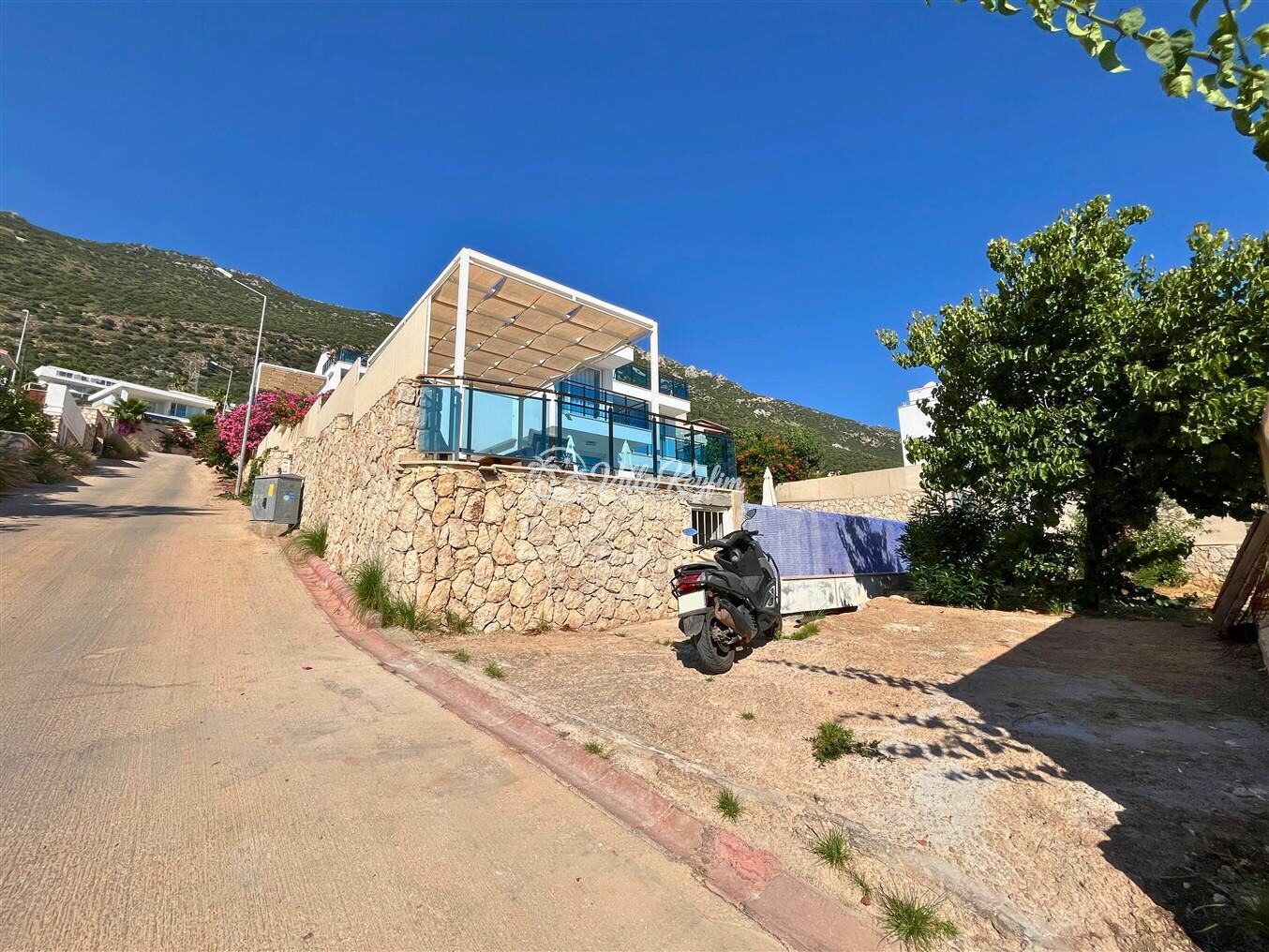 Villa Visos — 6