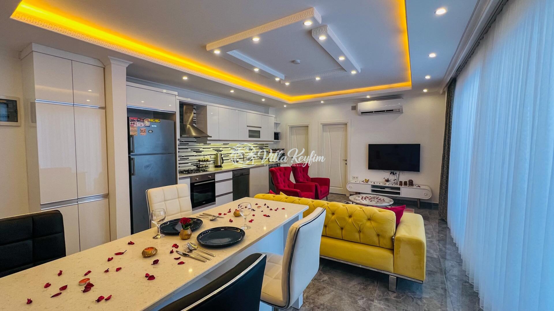 Villa Lantana — 8