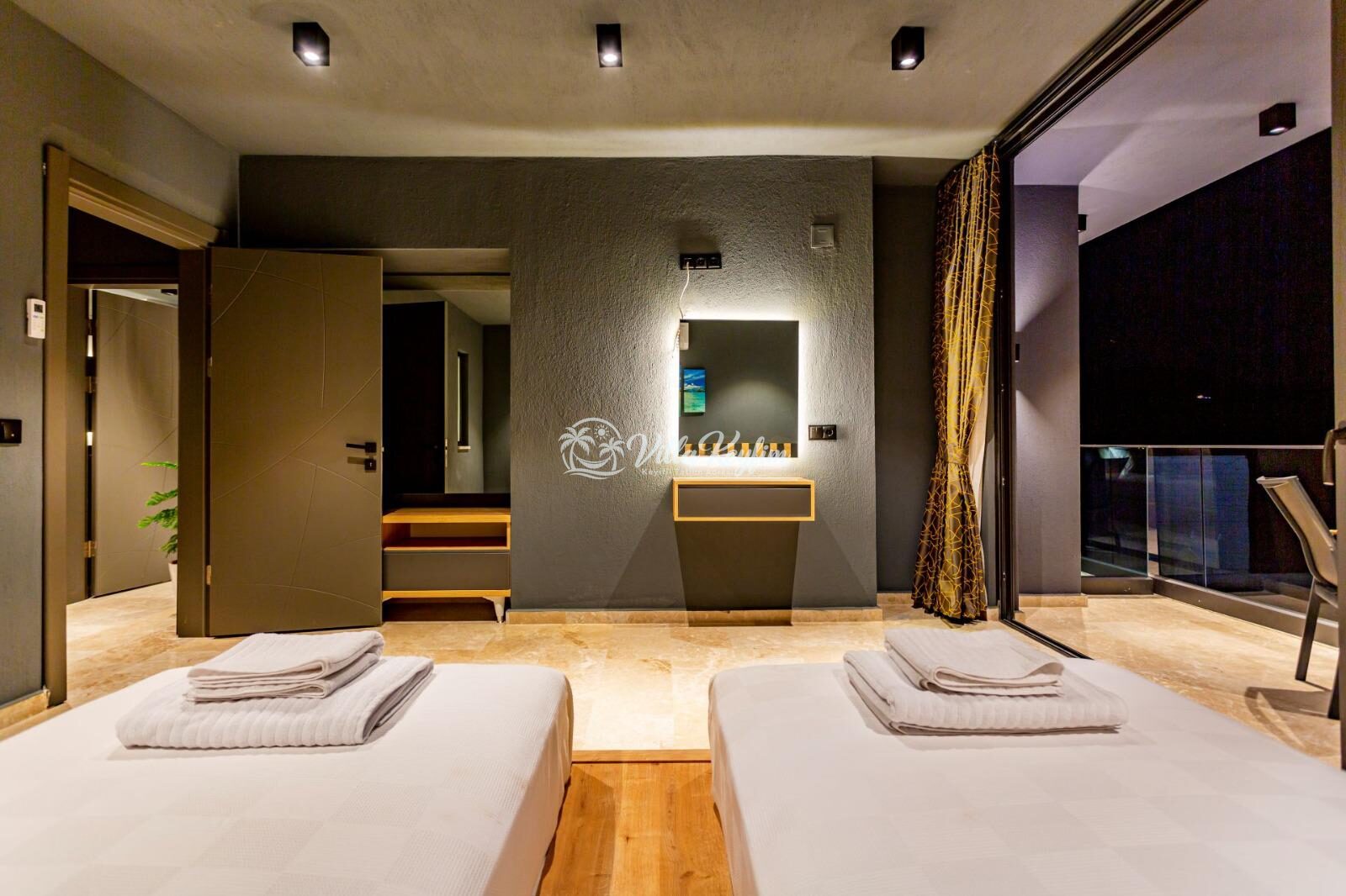 Villa Likya Black — 57