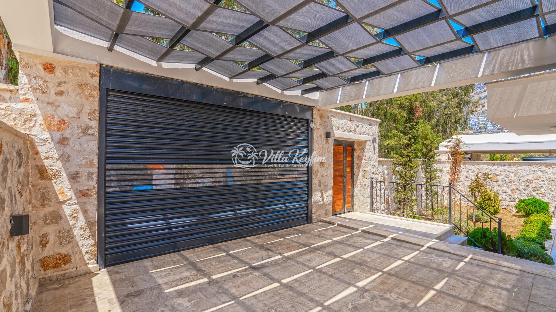 Villa Lion — 30