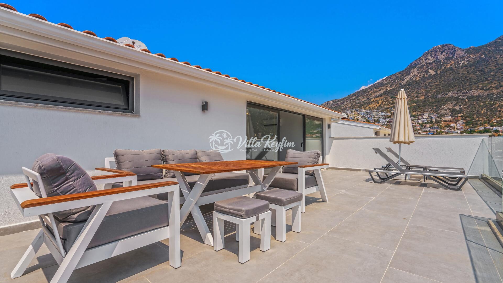 Villa Lion — 53