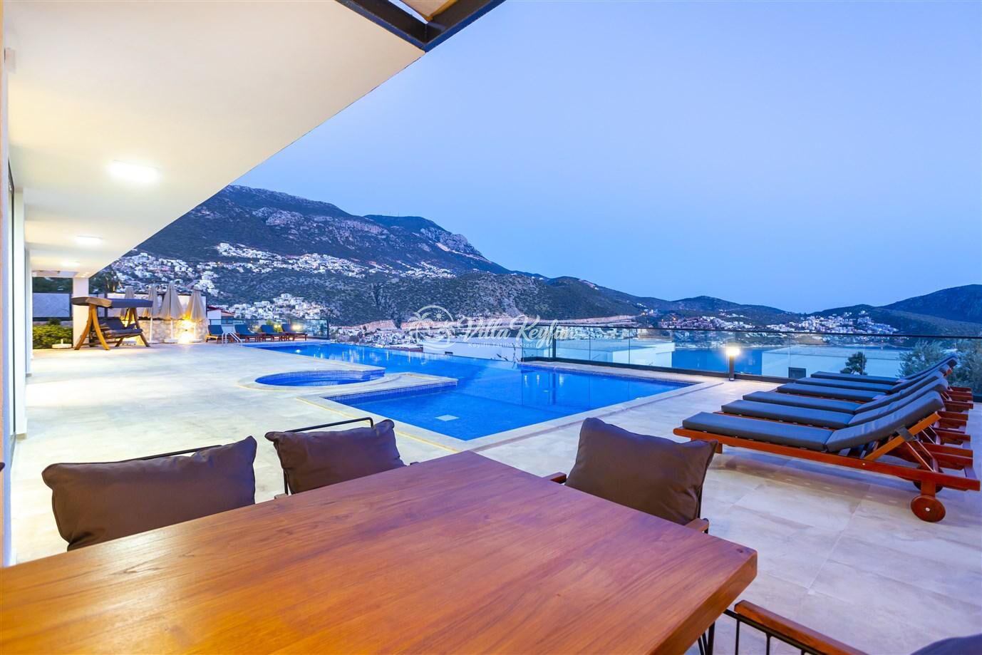 Villa Tigra — 13
