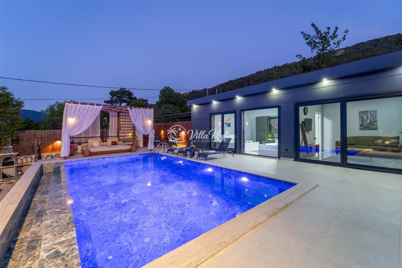 Villa Zemra — 51