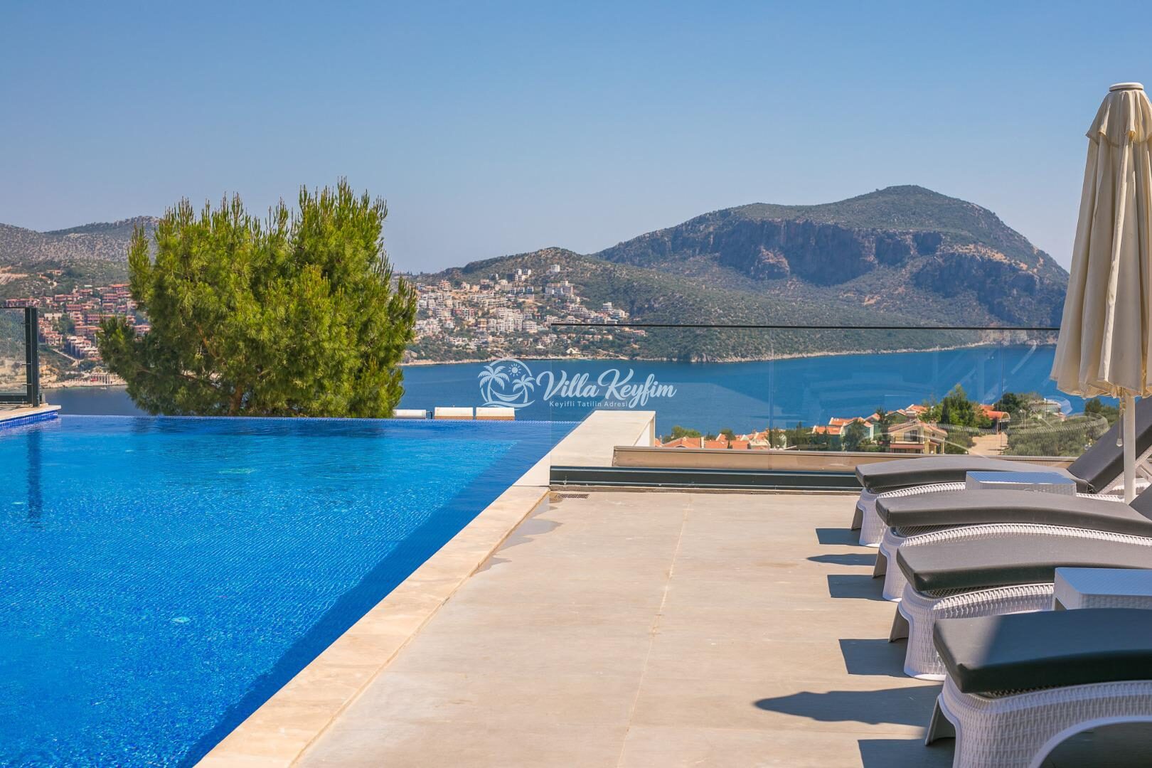 Villa Aquamarine — 18