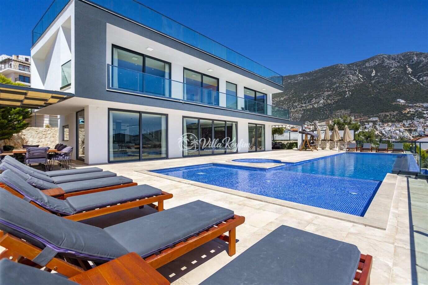 Villa Tigra — 20