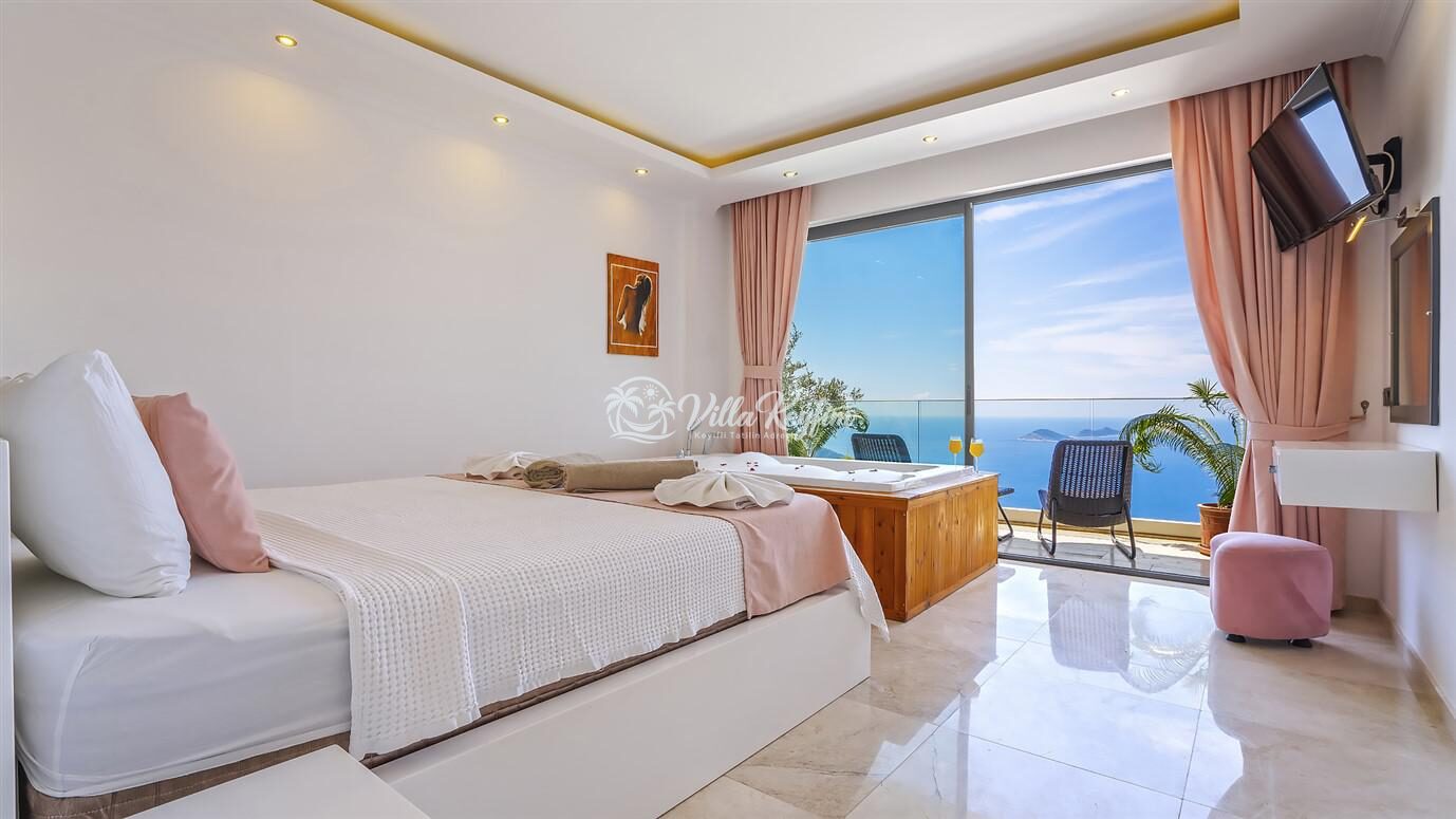 Villa Royal — 55