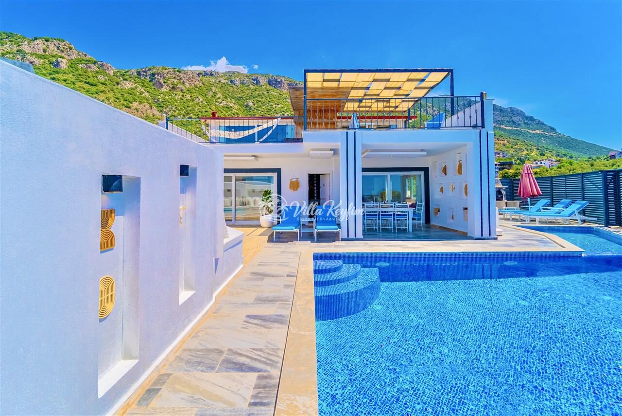 Villa Charm — 15