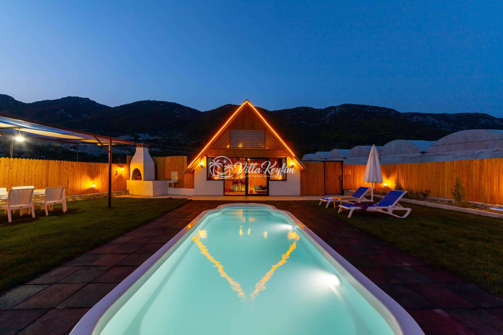Villa Mentes — 1