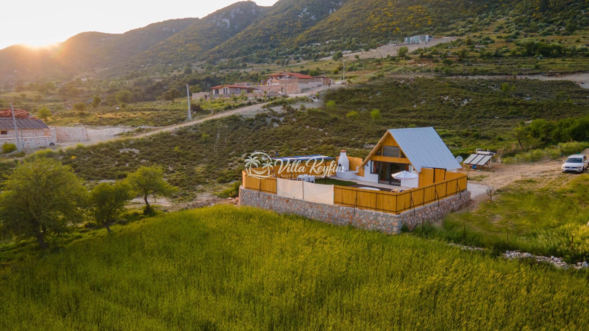 Villa Mentes — 2