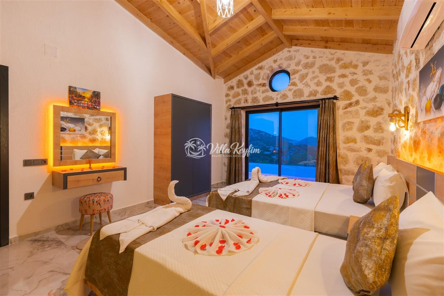 Villa Estrella — 63
