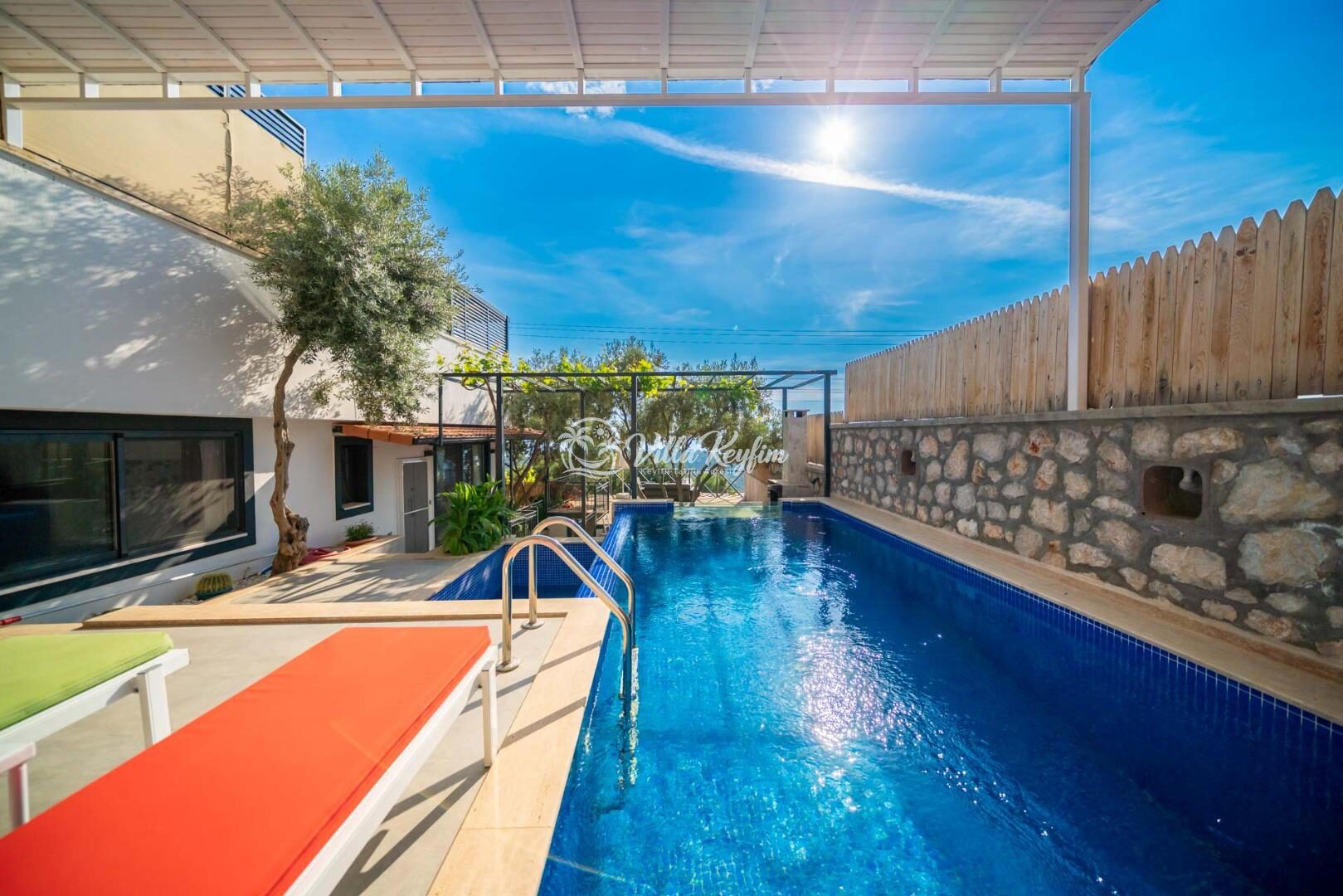 Villa Therapy Aqua — 20