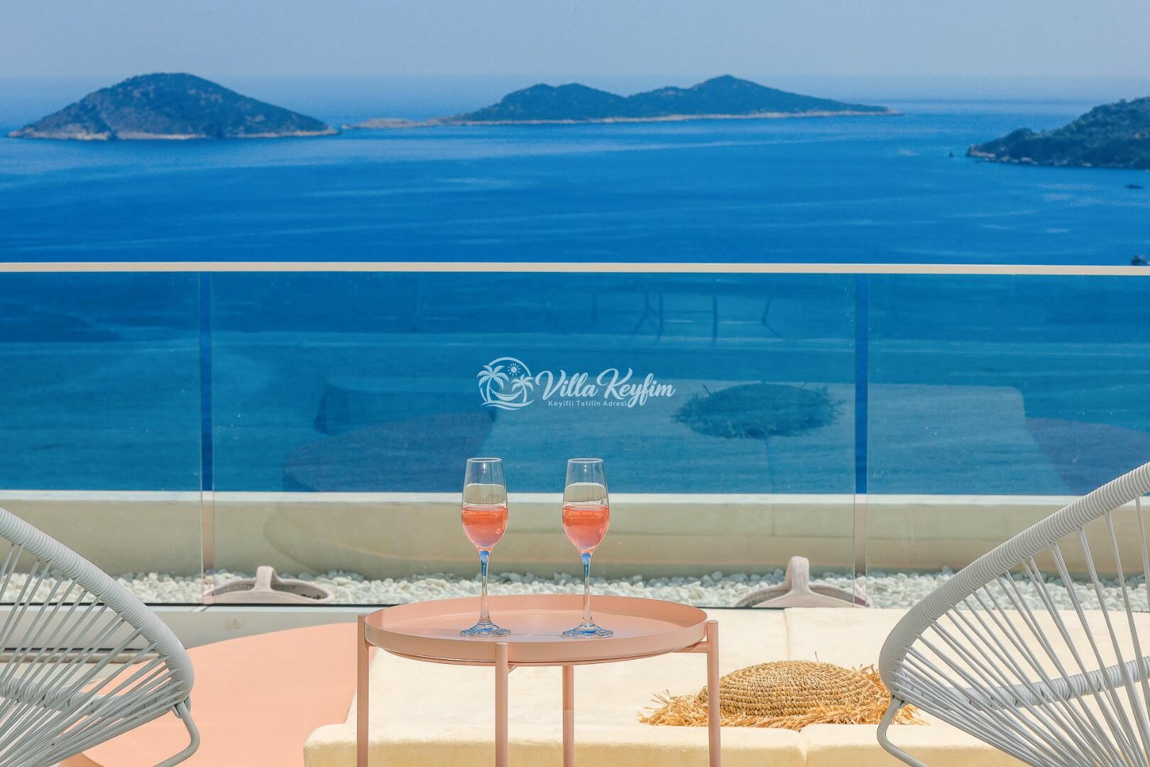 Villa Rosy — 8