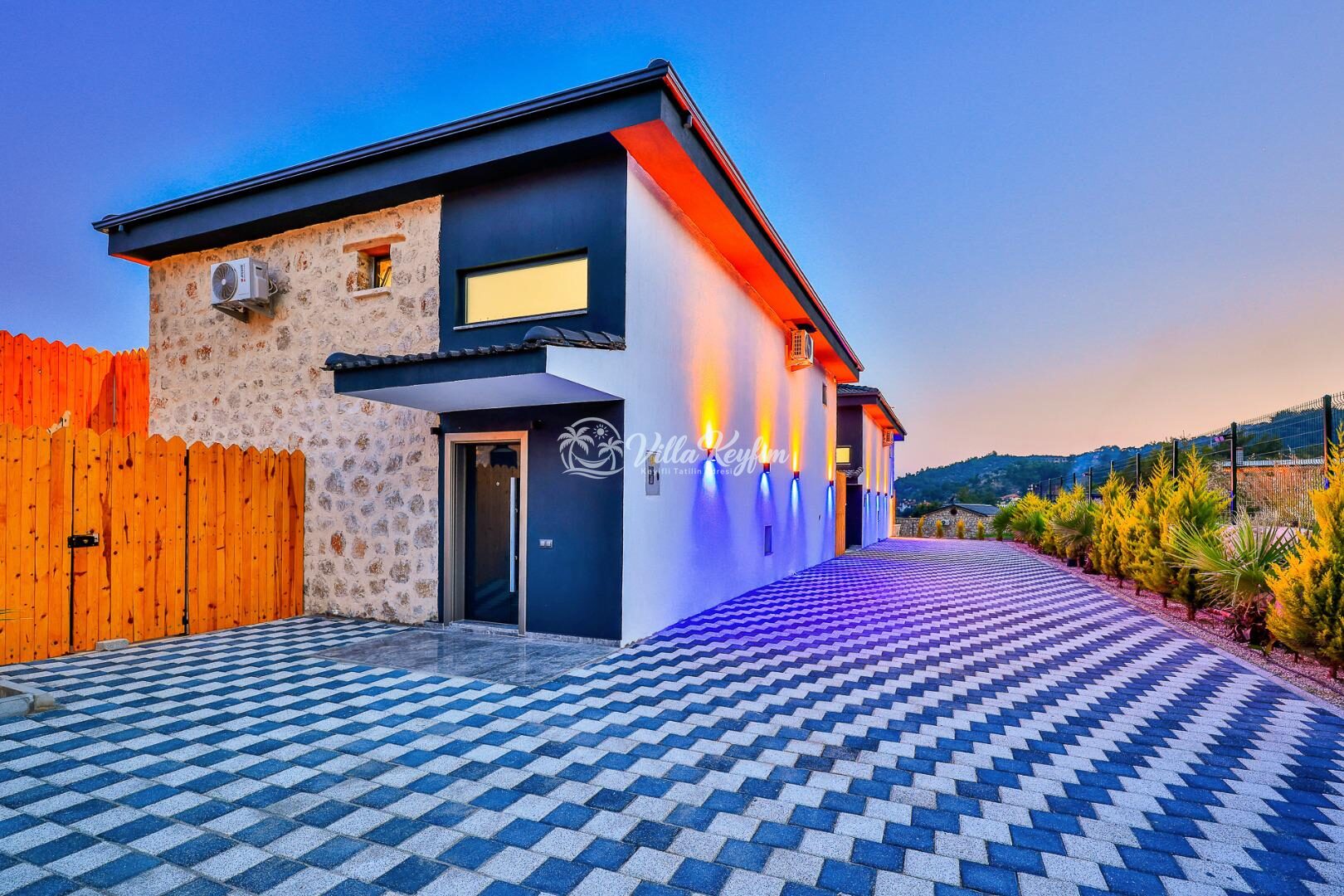 Villa Sandak 3 — 36