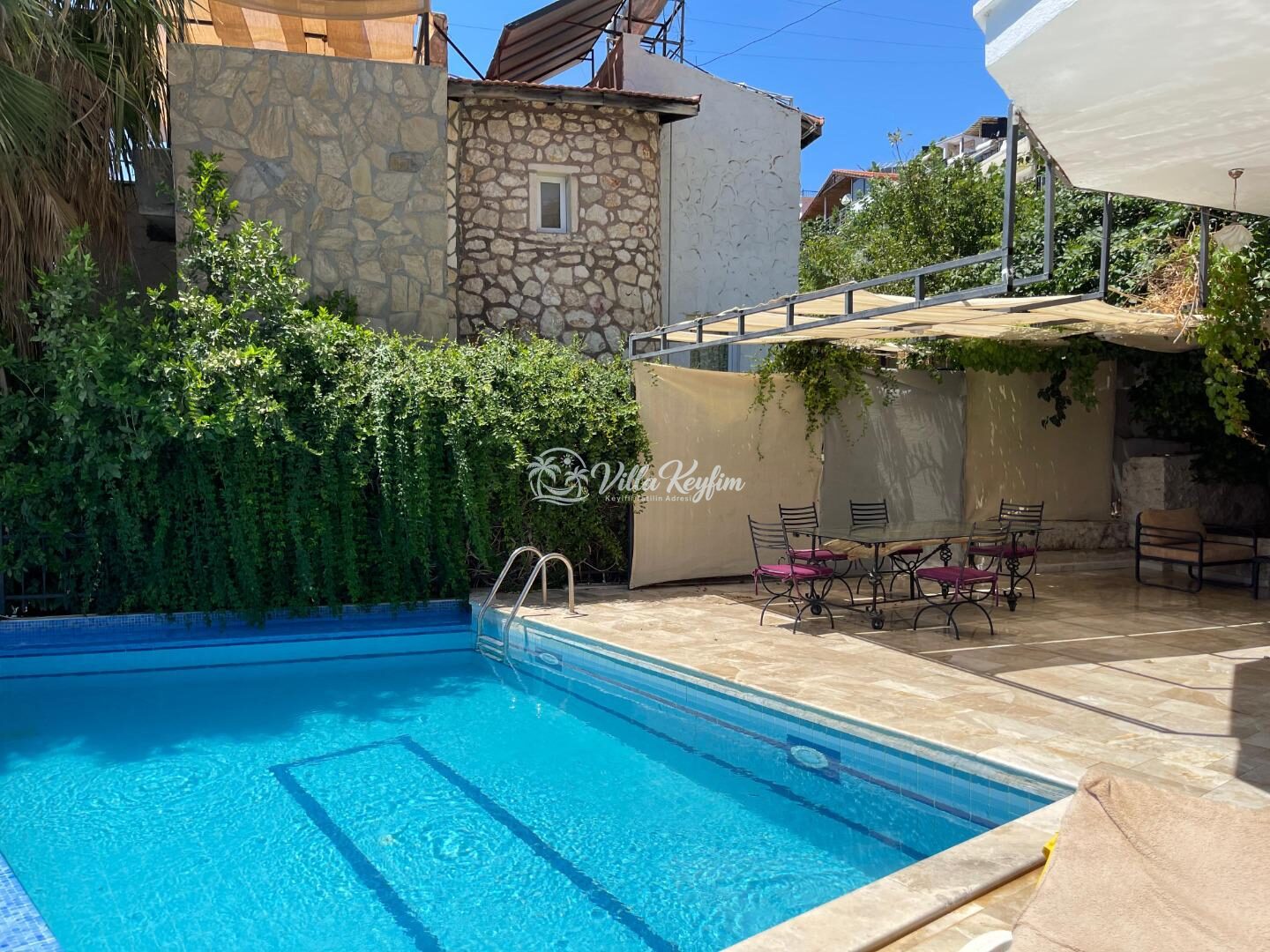 Villa Ruby — 6