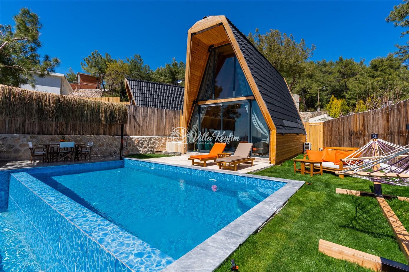 Villa Pedro 1 — 2