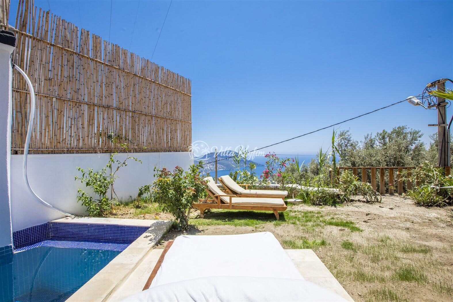 Villa Roze — 7