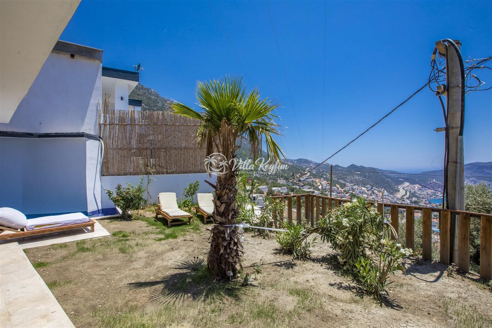 Villa Roze — 8