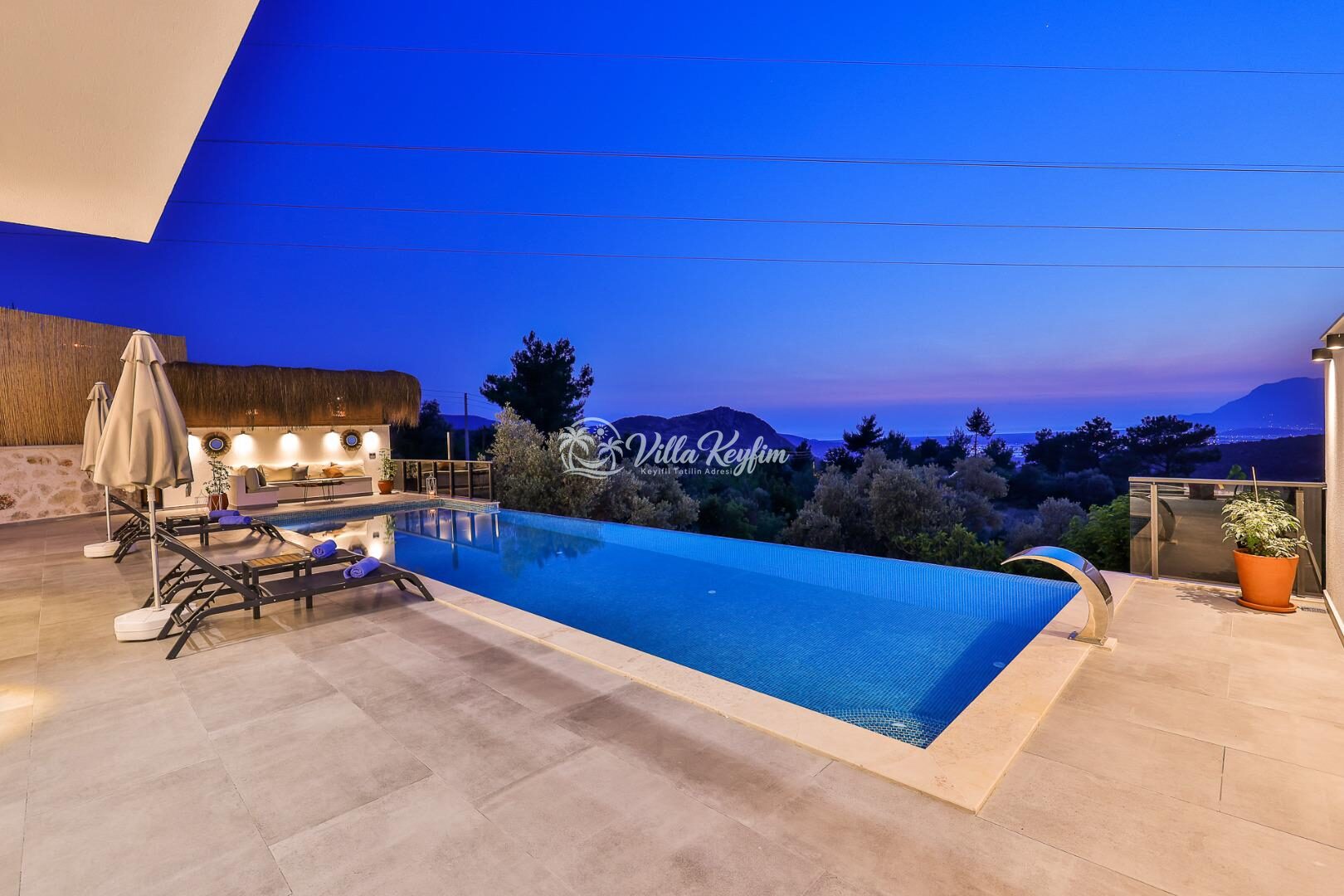 Villa Fi Manor — 7