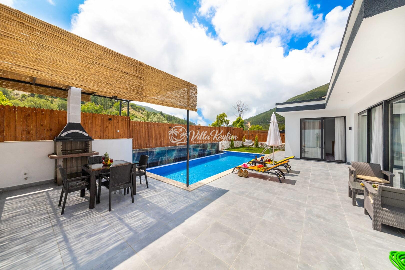 Villa Cika 5 — 7