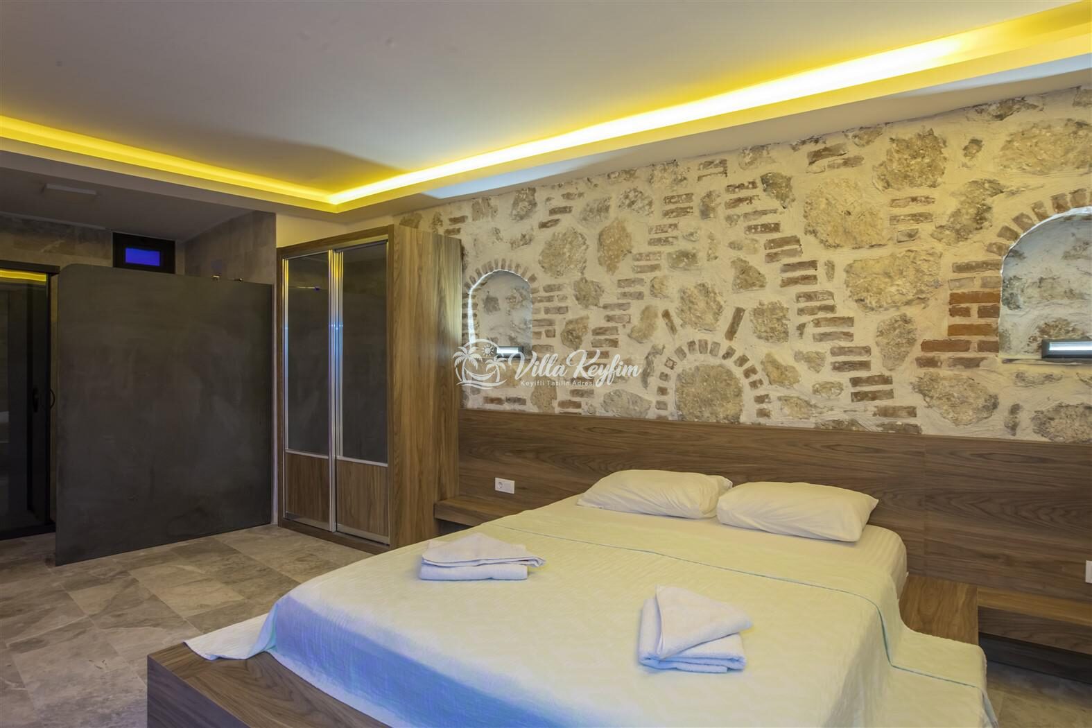Villa Roze — 33