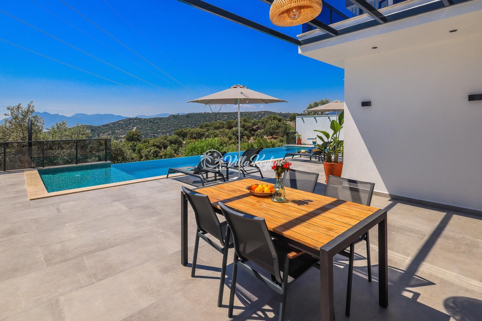 Villa Fi Manor — 27