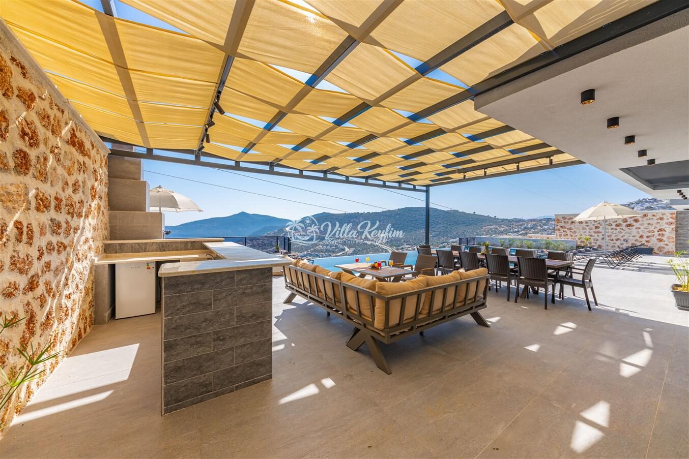 Villa Royal Falcon — 11