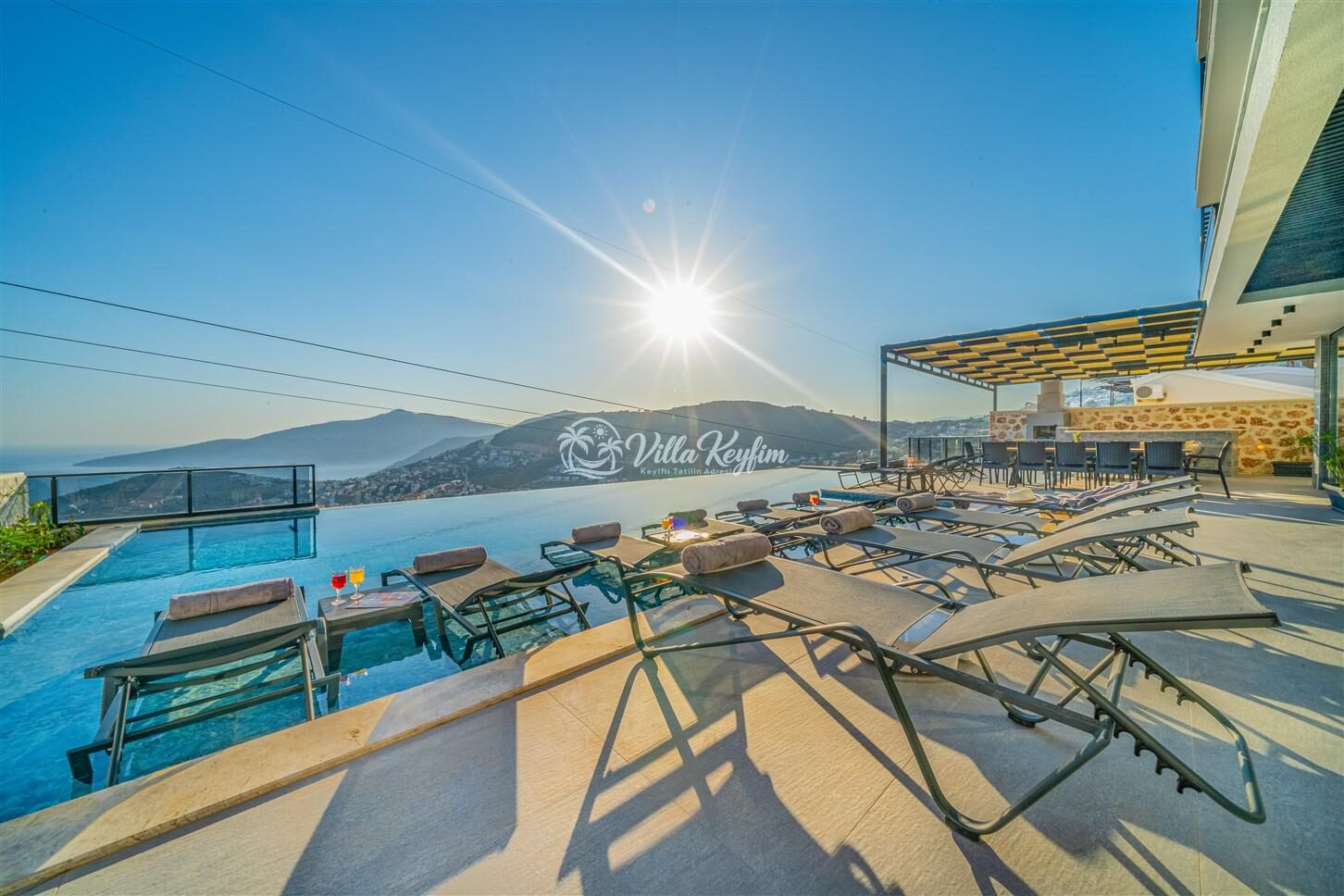 Villa Grey Falcon — 19