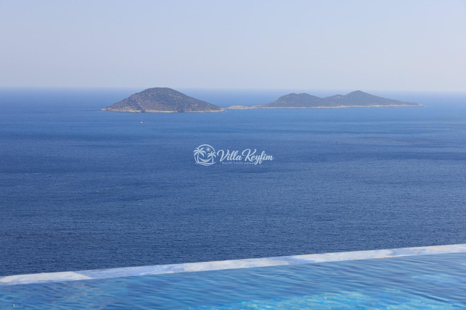 Villa Royal Life — 125