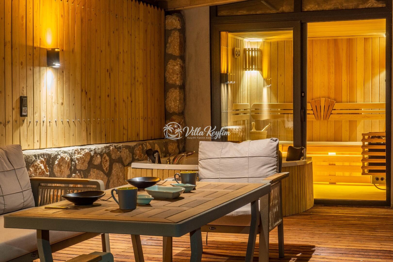 Villa Perla House — 11