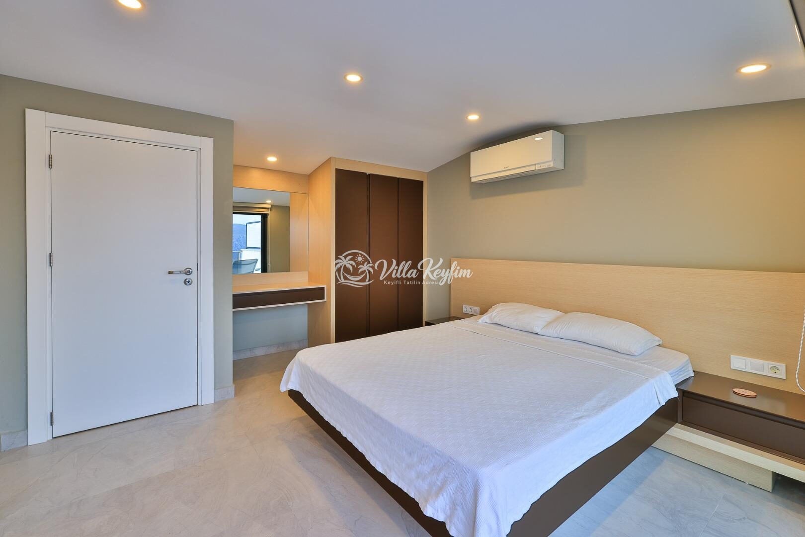 Villa Hecky Extra — 56