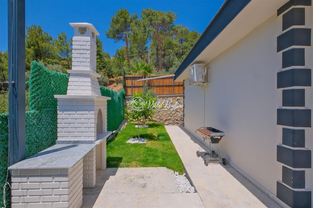 Villa Mira Trio 2 — 11