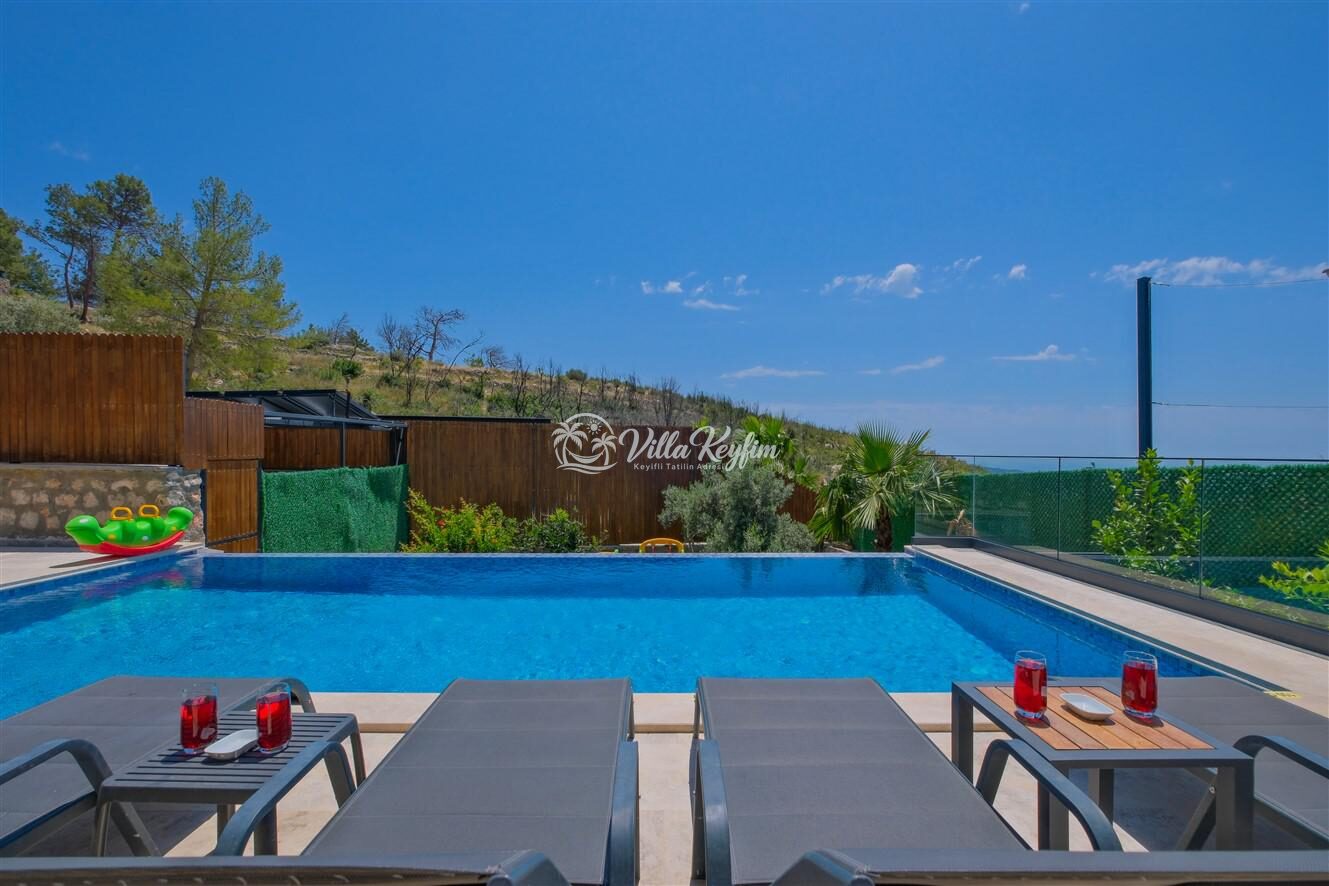 Villa Mira Trio 2 — 21