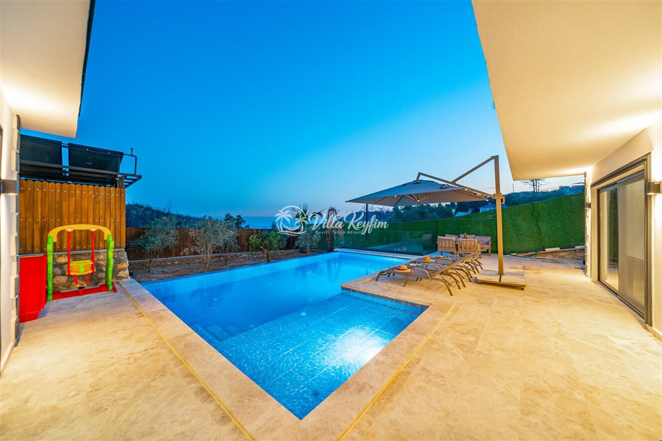 Villa Mira Trio 2 — 47
