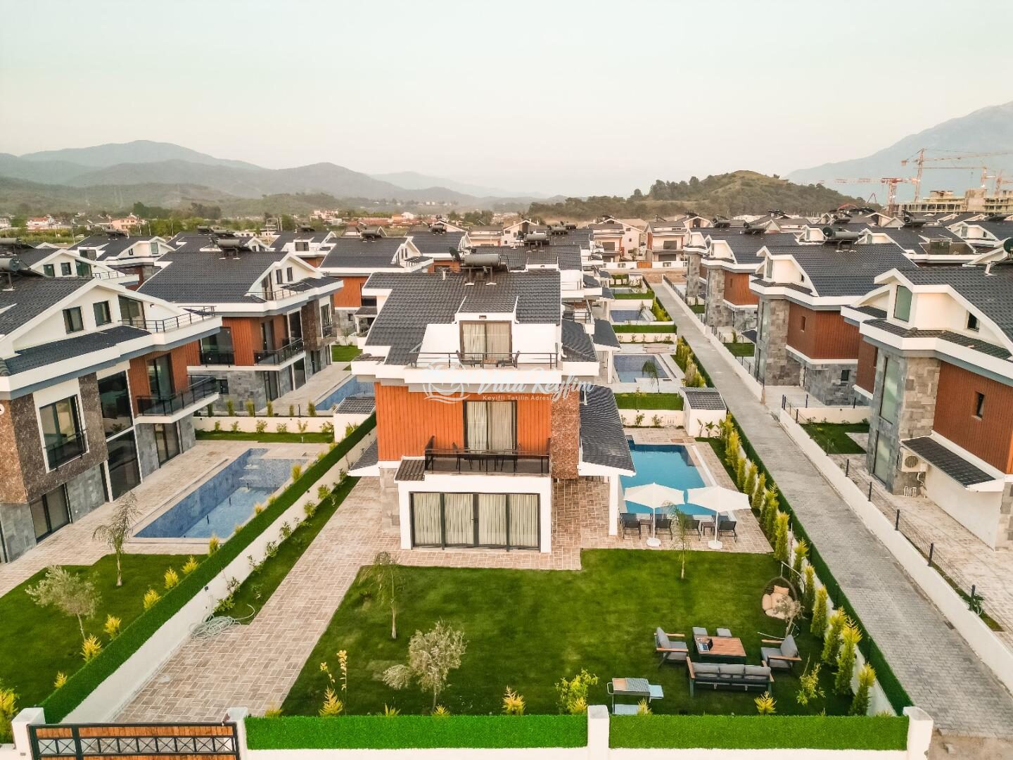 Villa Galaksi Dünya 3 — 9