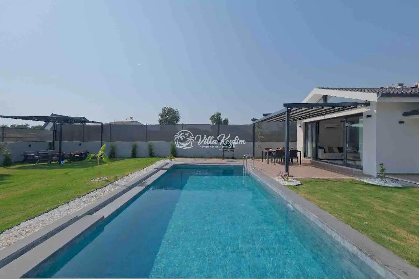 Villa Arel House — 12