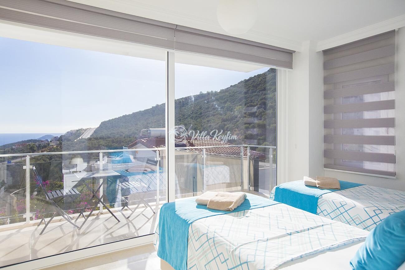 Villa Manolya — 13