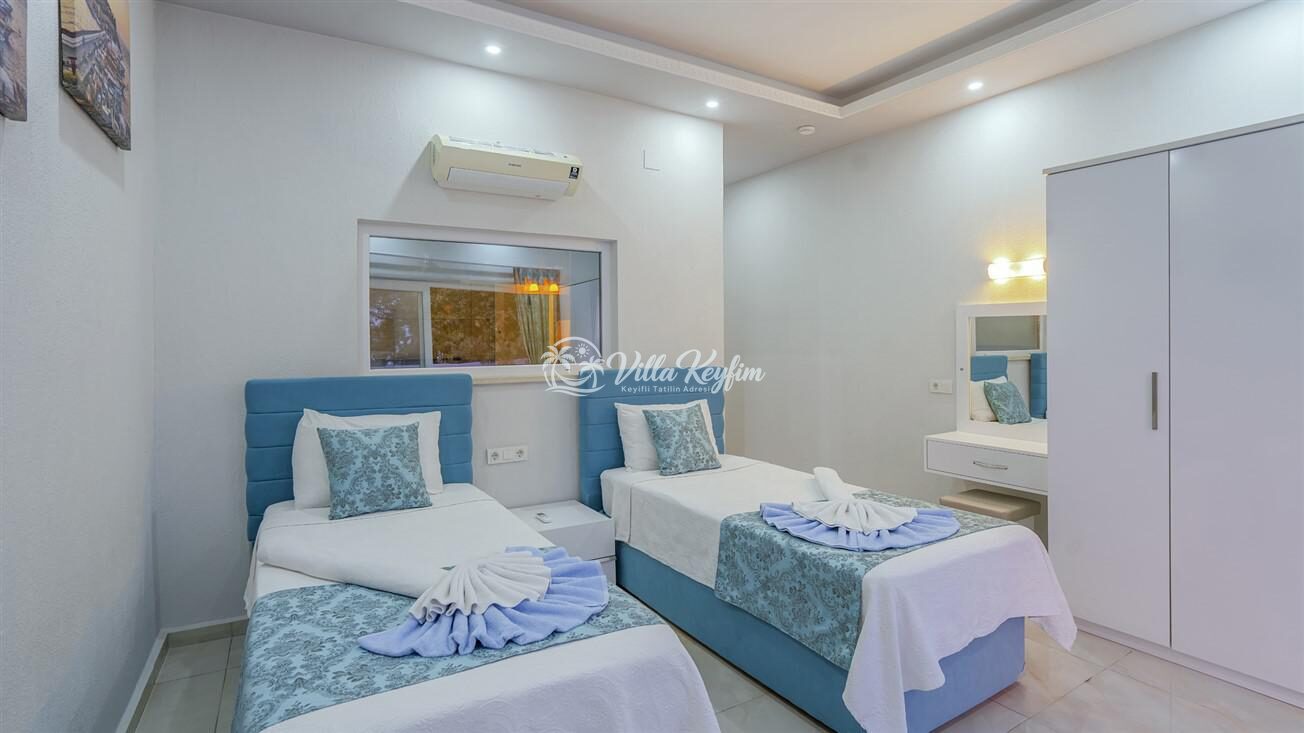 Villa Peri — 49