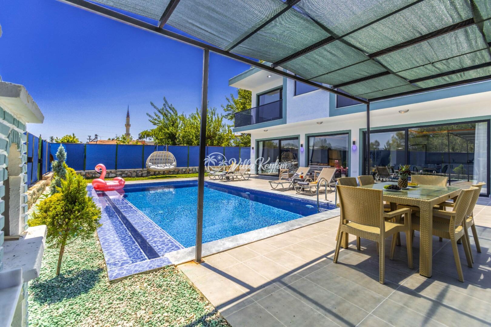 Villa Last Summer — 19