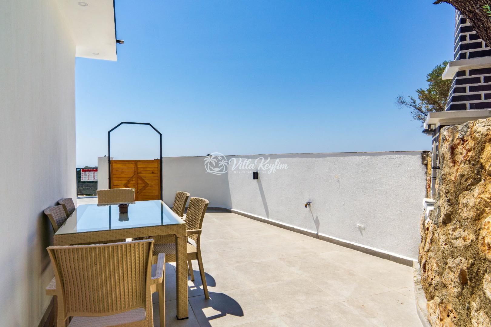 Villa Karbelen — 11