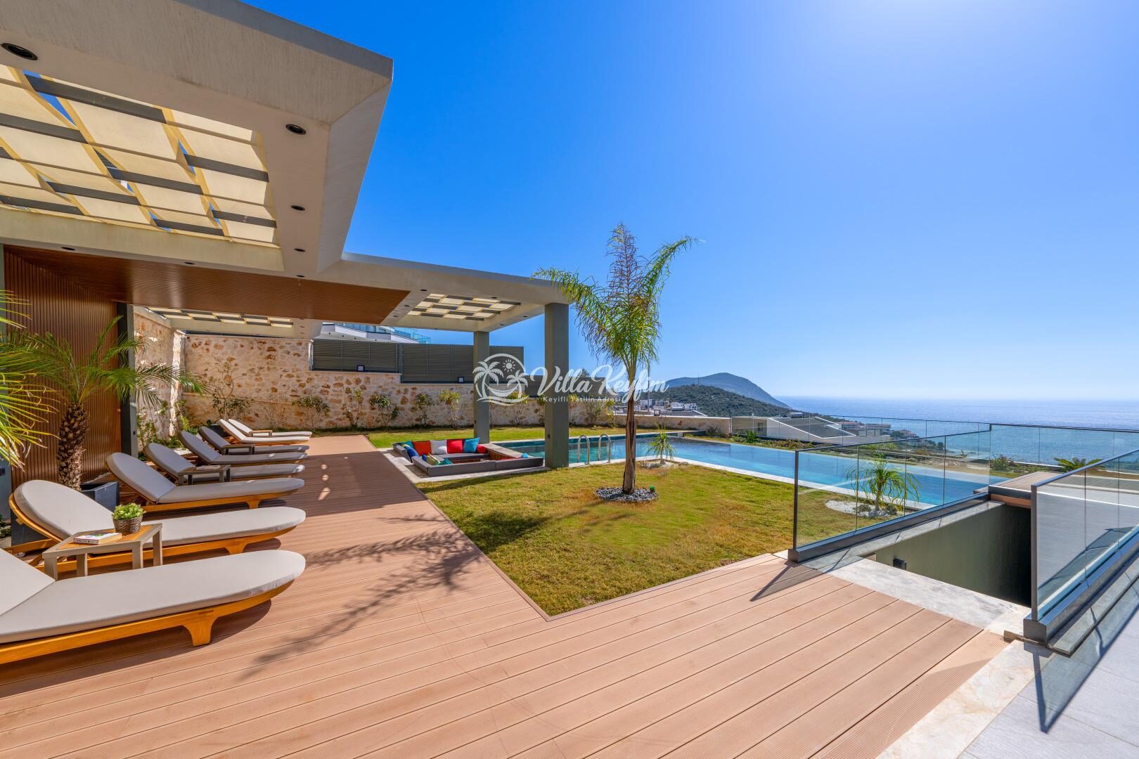 Villa Safran Flower — 7