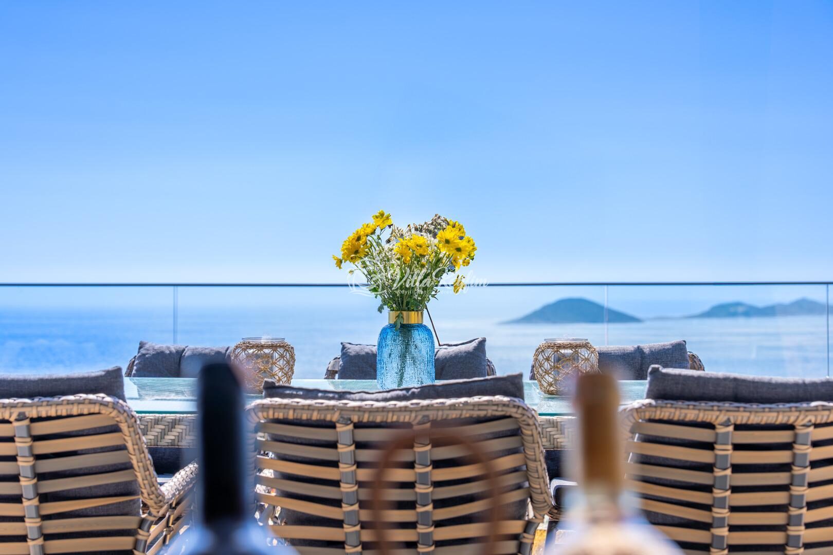 Villa Safran Flower — 65
